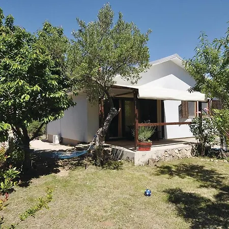 Wunderschönes Haus In Jezera Mit Wlan Ferienhaus