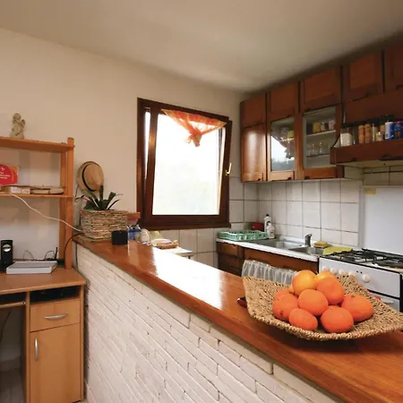 Wunderschönes Haus In Jezera Mit Wlan Jezera
