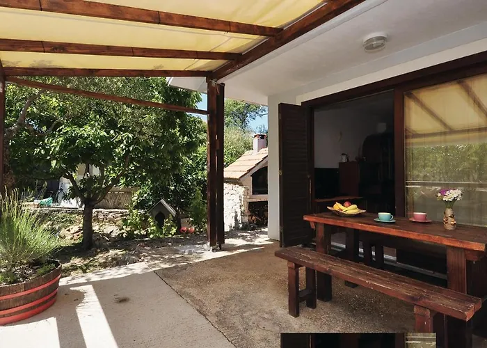 Put Svroka Casa de Férias Jezera